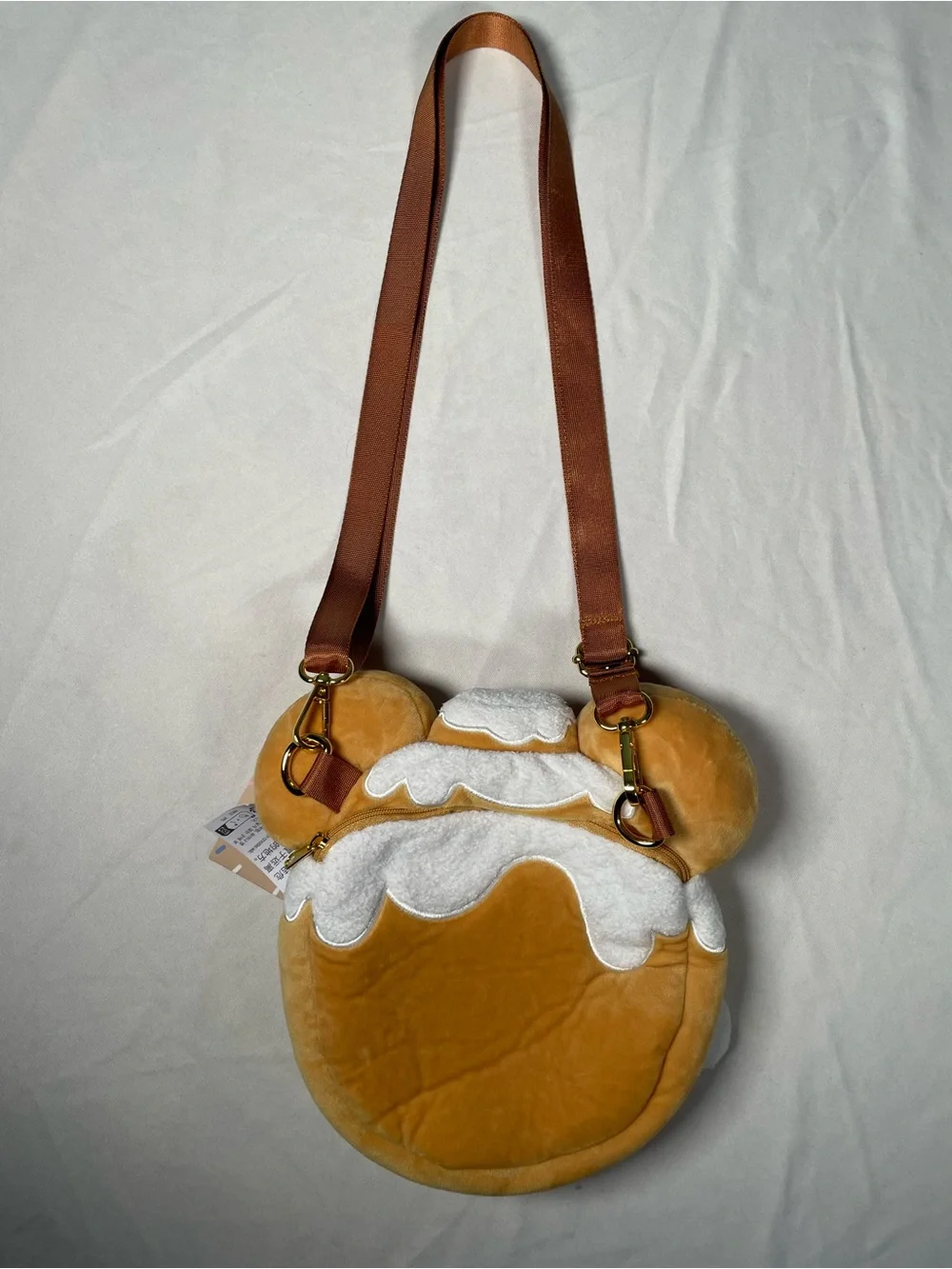 NWT Disney Munchlings Cinnamon Swirl Bun Mickey Mouse Bag Purse Crossbody Kawaii
